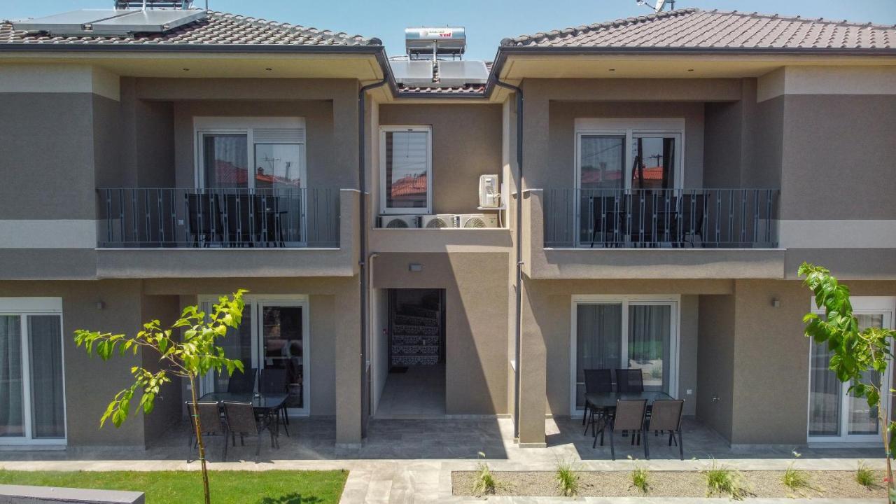 Kasta Family Apartments Nikiti  Extérieur photo